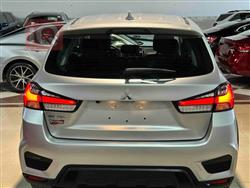 میتسوبیشی RVR